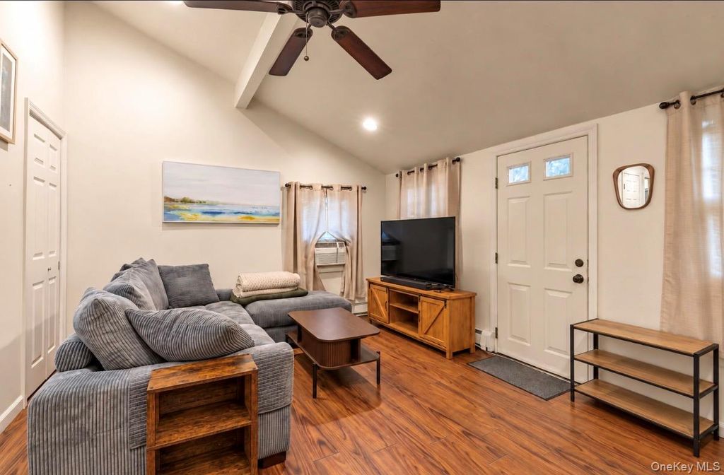 6 Edwin Court, East Rockaway, NY 11518 — photo 2
