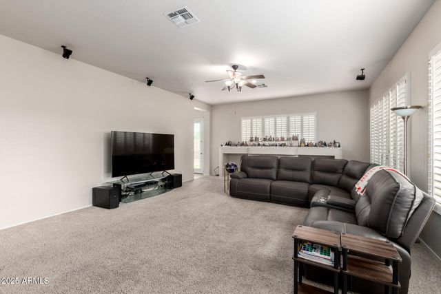 6581 S SALT CEDAR Place, Chandler, AZ 85249