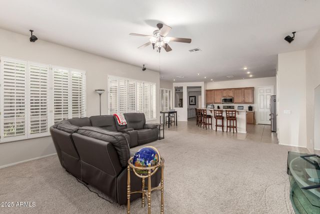 6581 S SALT CEDAR Place, Chandler, AZ 85249