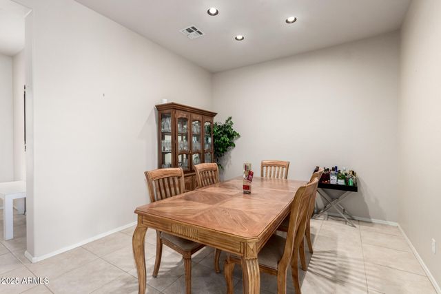 6581 S SALT CEDAR Place, Chandler, AZ 85249