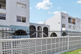 1300 W 53rd St 25, Hialeah, FL 33012