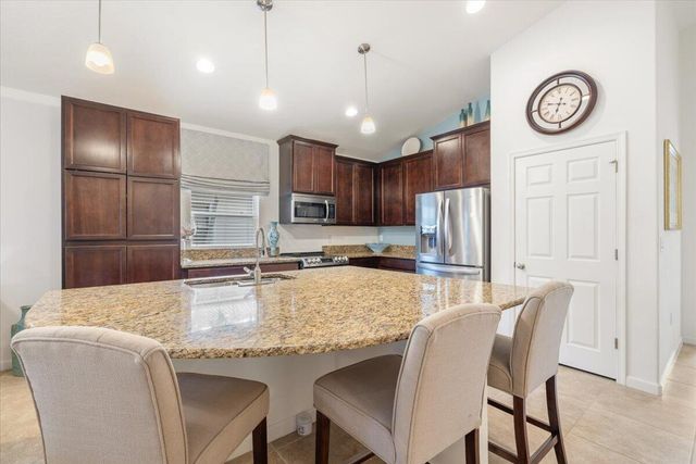 2024 Albany Terrace SW, Vero Beach, FL 32968