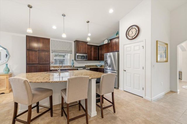 2024 Albany Terrace SW, Vero Beach, FL 32968