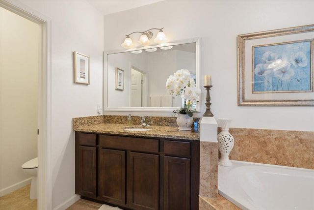 2024 Albany Terrace SW, Vero Beach, FL 32968