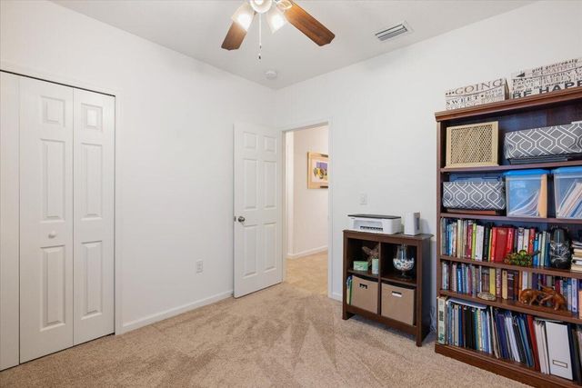 2024 Albany Terrace SW, Vero Beach, FL 32968