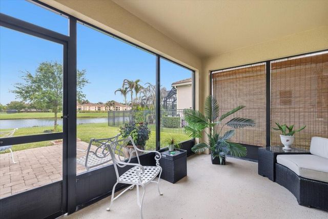 2024 Albany Terrace SW, Vero Beach, FL 32968