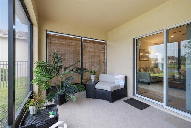 2024 Albany Terrace SW, Vero Beach, FL 32968