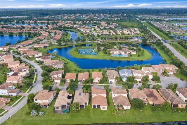 2024 Albany Terrace SW, Vero Beach, FL 32968