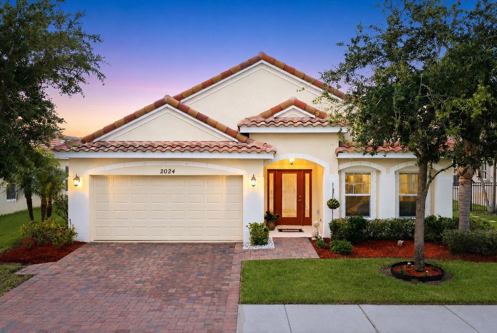 2024 Albany Terrace SW, Vero Beach, FL 32968