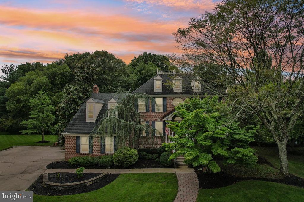 4 BROADACRE CT, MOUNT LAUREL, NJ 08054 — photo 2