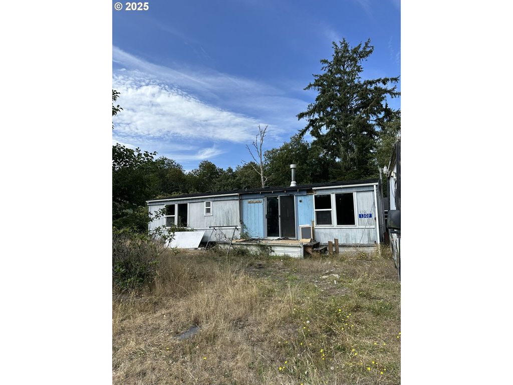 1301 324TH Pl, Ocean Park, WA 98640
