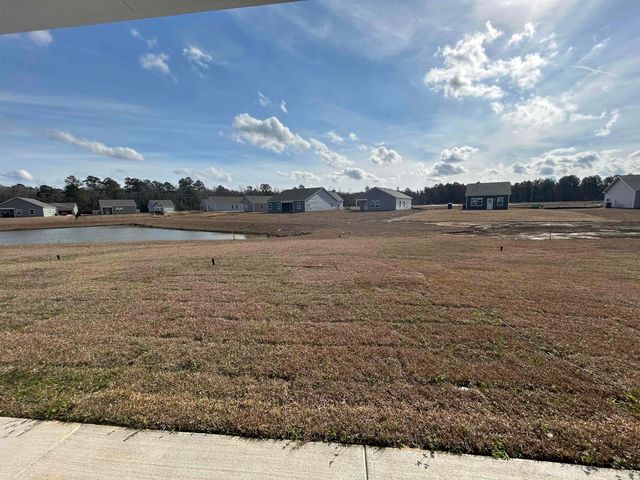 472 Castillo Dr., Loris, SC 29569