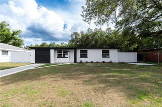 8325 ENDIVE AVENUE, Tampa, FL 33619
