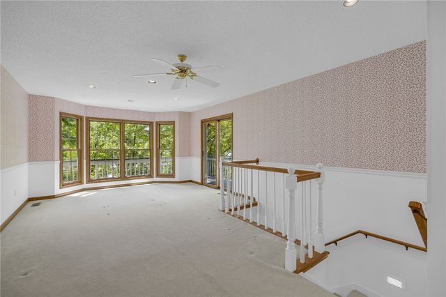 1312 S Arrowhead Drive, Westminster, SC 29693