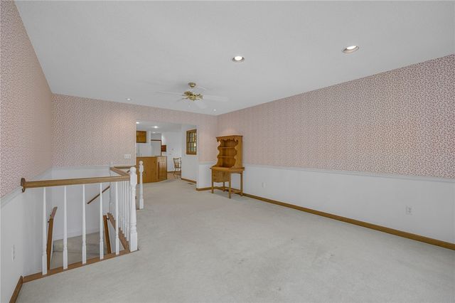 1312 S Arrowhead Drive, Westminster, SC 29693