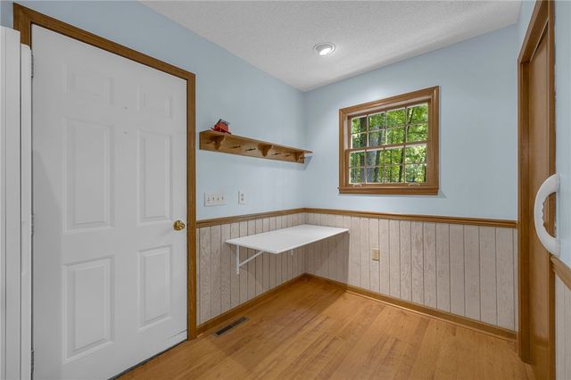 1312 S Arrowhead Drive, Westminster, SC 29693