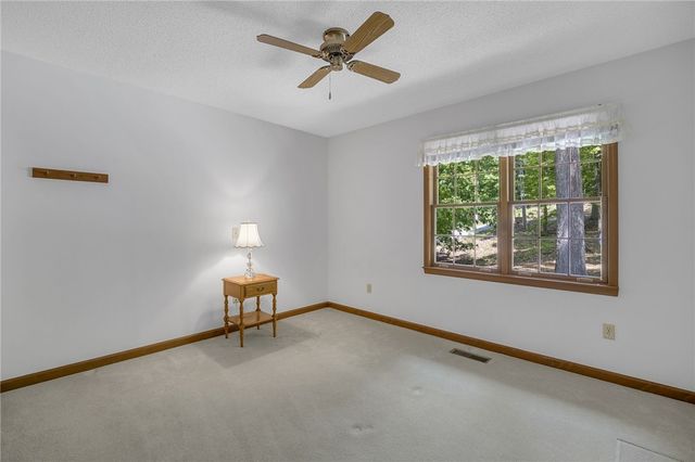 1312 S Arrowhead Drive, Westminster, SC 29693