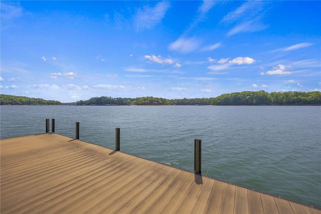 1312 S Arrowhead Drive, Westminster, SC 29693