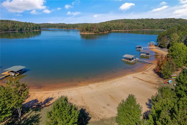1312 S Arrowhead Drive, Westminster, SC 29693