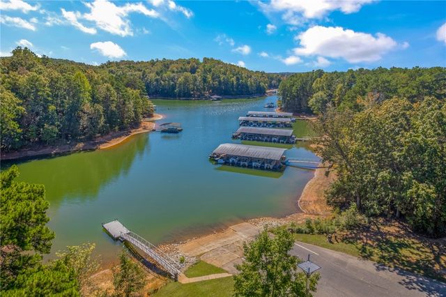 1312 S Arrowhead Drive, Westminster, SC 29693