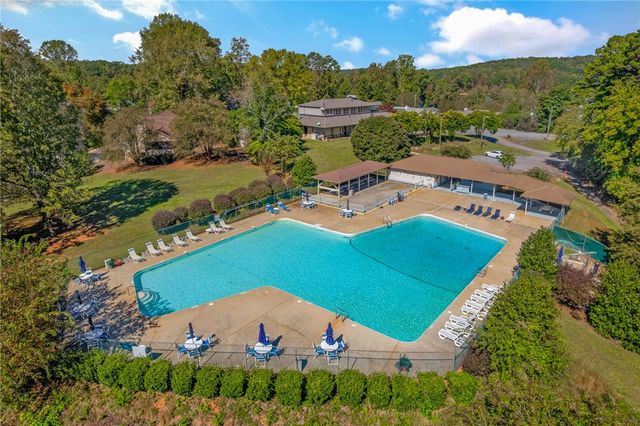 1312 S Arrowhead Drive, Westminster, SC 29693