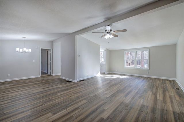 7110 Hiram Douglasville Highway, Douglasville, GA 30134