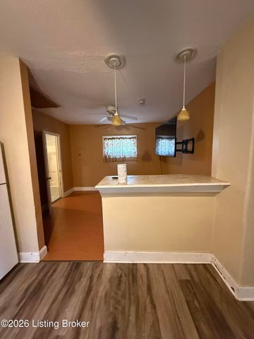 512 Camden Ave, Louisville, KY 40215