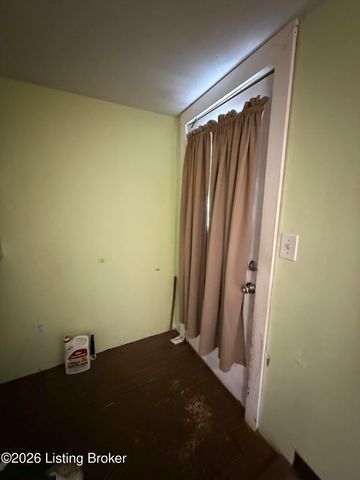 512 Camden Ave, Louisville, KY 40215
