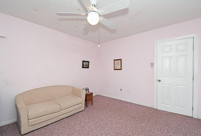 233 BROADWAY AVE, Horsham, PA 19044