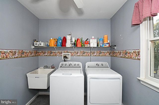 233 BROADWAY AVE, Horsham, PA 19044