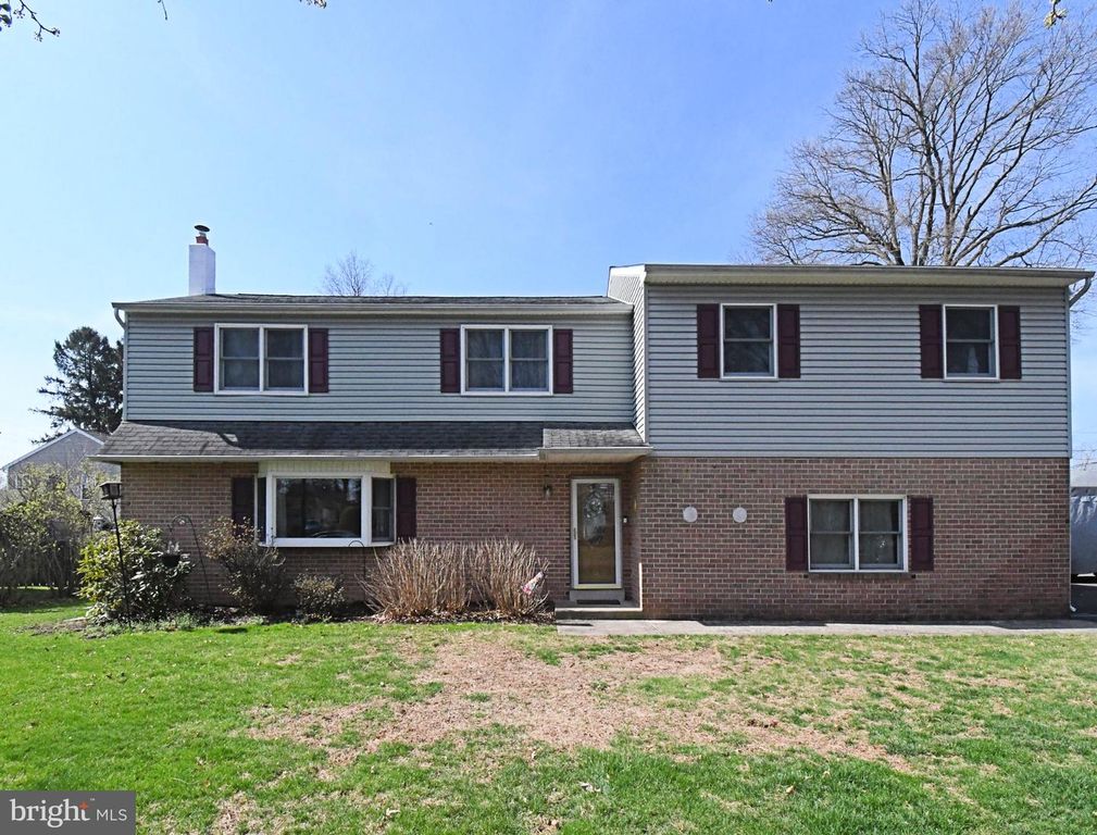 233 BROADWAY AVE, Horsham, PA 19044