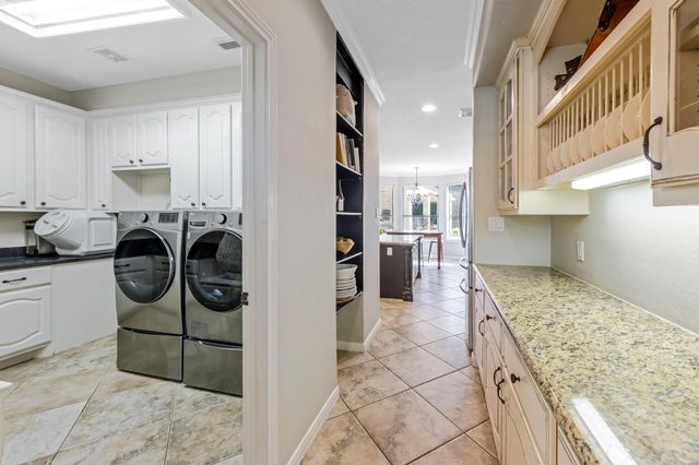 13303 Lost Creek Road, Tomball, TX 77375