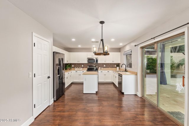 27920 N 65TH Lane, Phoenix, AZ 85083