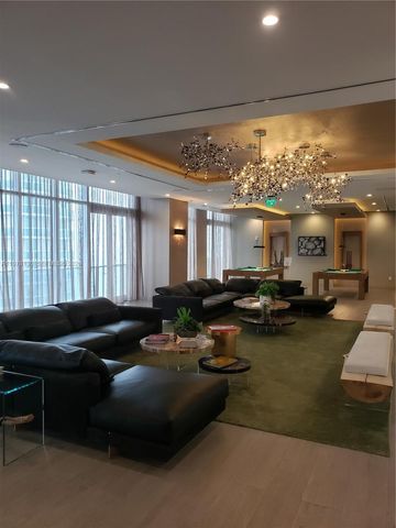 488 NE 18th St 3302, Miami, FL 33132