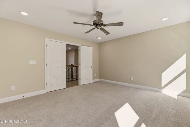 1751 Green Meadows Lane, Lenoir City, TN 37771