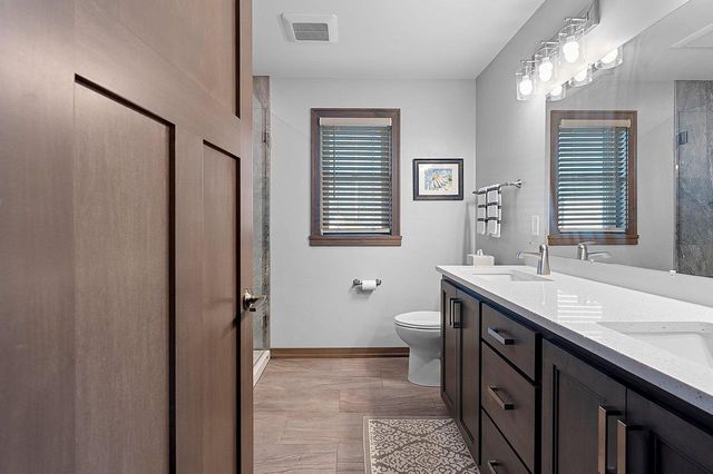 2121 DURUM COURT, Suamico, WI 54313