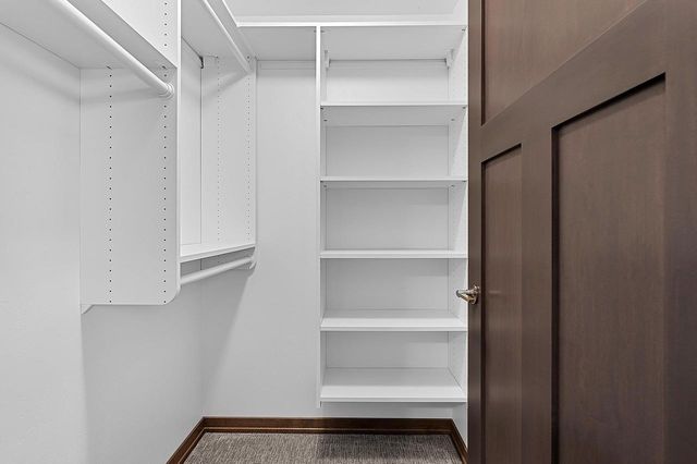 2121 DURUM COURT, Suamico, WI 54313