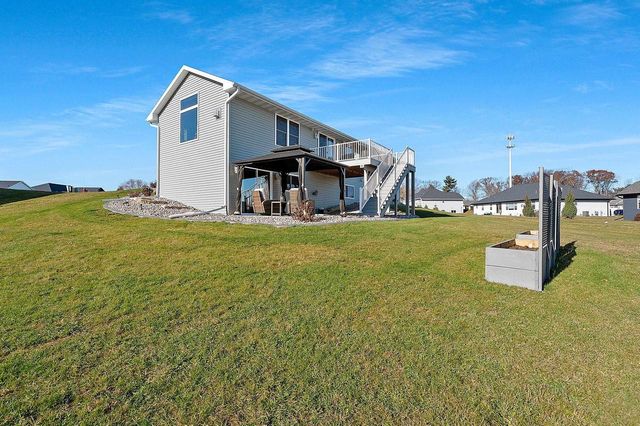 2121 DURUM COURT, Suamico, WI 54313