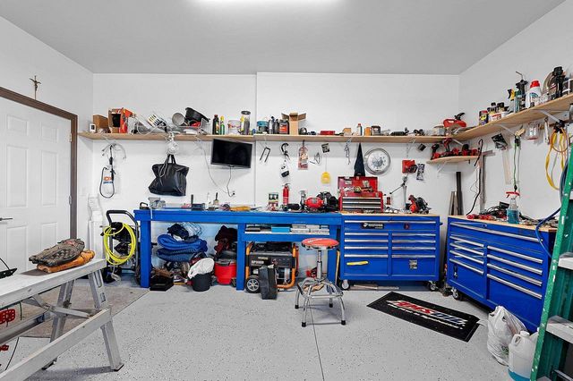 2121 DURUM COURT, Suamico, WI 54313