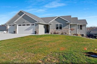 2121 DURUM COURT, Suamico, WI 54313