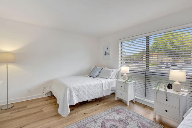 334 Brackenwood Circle, Palm Beach Gardens, FL 33418