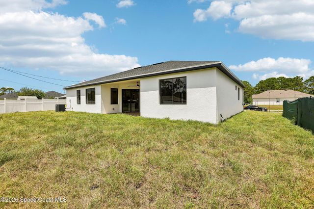 1471 San Filippo Drive SE, Palm Bay, FL 32909