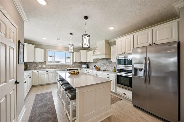 15946 Fm 1094, Cat Spring, TX 78933