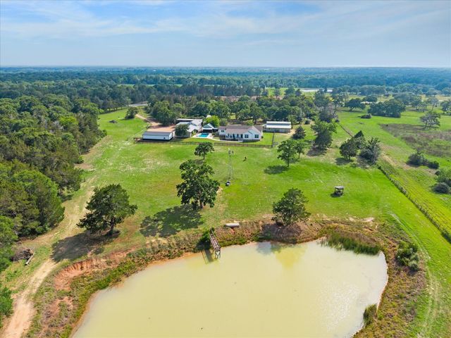 15946 Fm 1094, Cat Spring, TX 78933