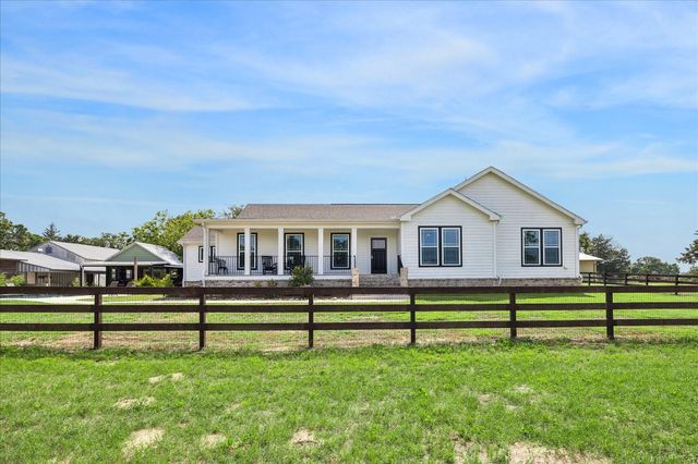 15946 Fm 1094, Cat Spring, TX 78933
