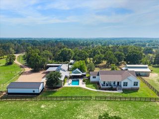 15946 Fm 1094, Cat Spring, TX 78933