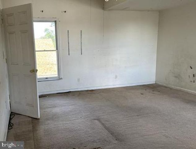 6 PARKWOOD, Dundalk, MD 21222
