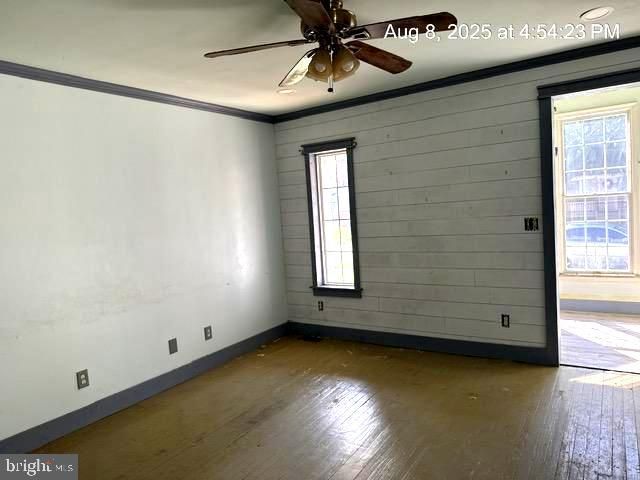 6 PARKWOOD, Dundalk, MD 21222