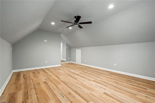 49 James River LN, Newport News, VA 23606