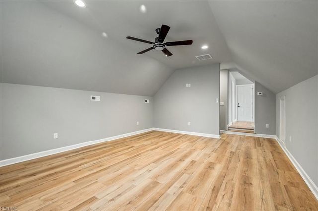 49 James River LN, Newport News, VA 23606